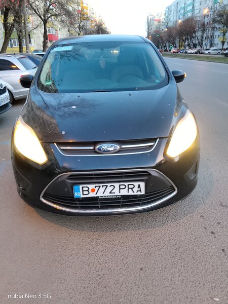 Ford C-Max Grand